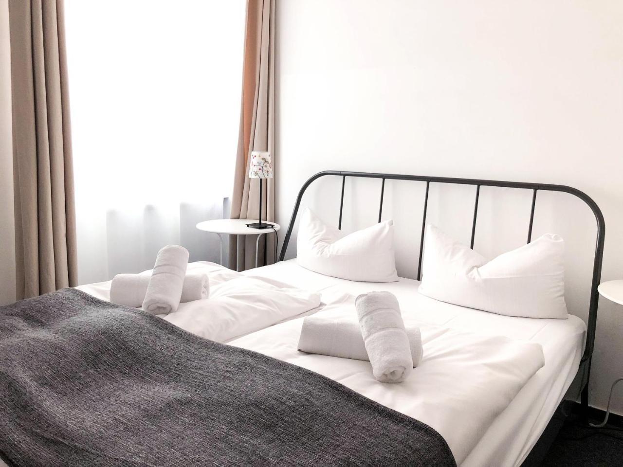 Pension Absolut Berlin Exterior foto
