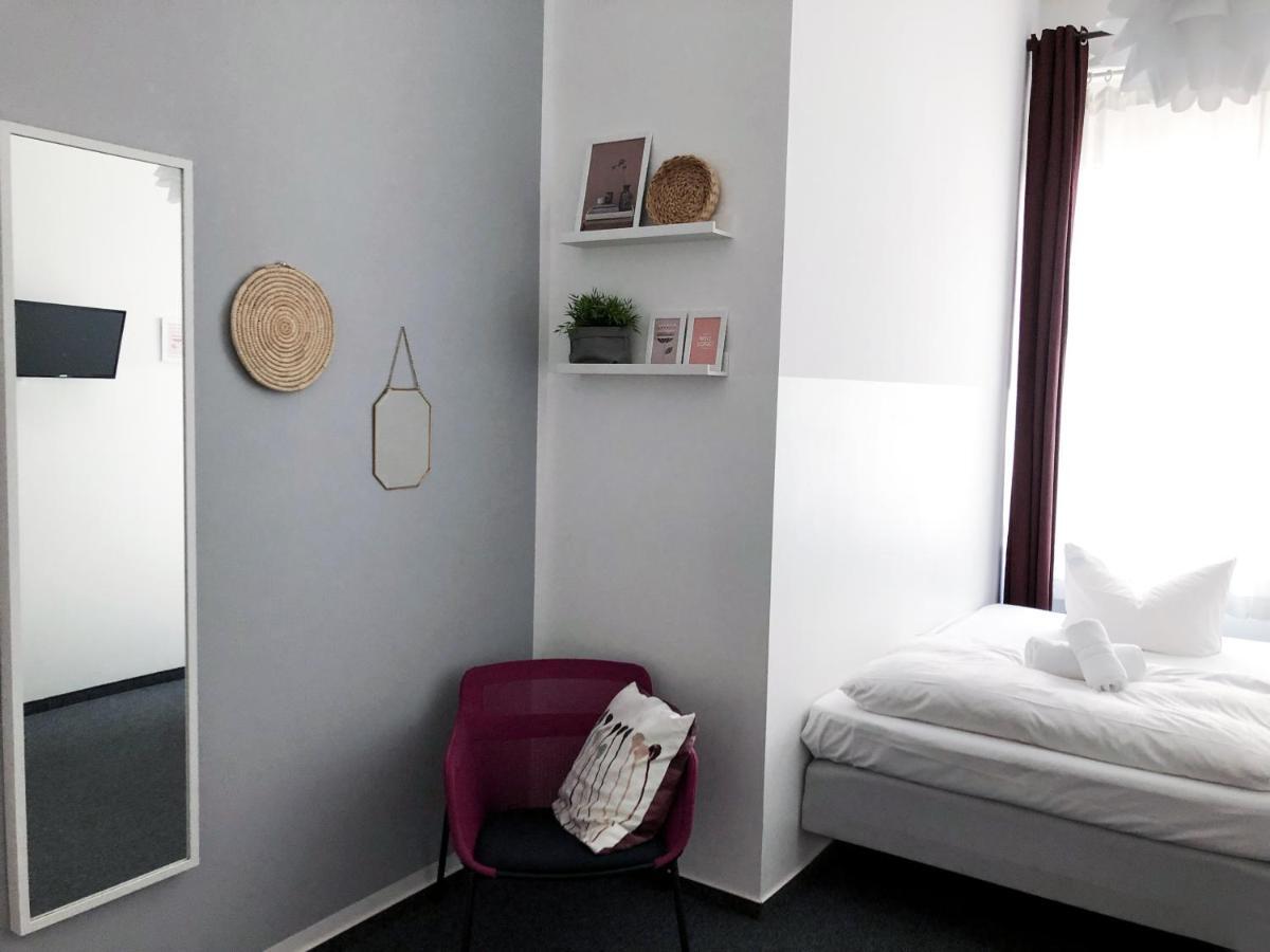 Pension Absolut Berlin Exterior foto